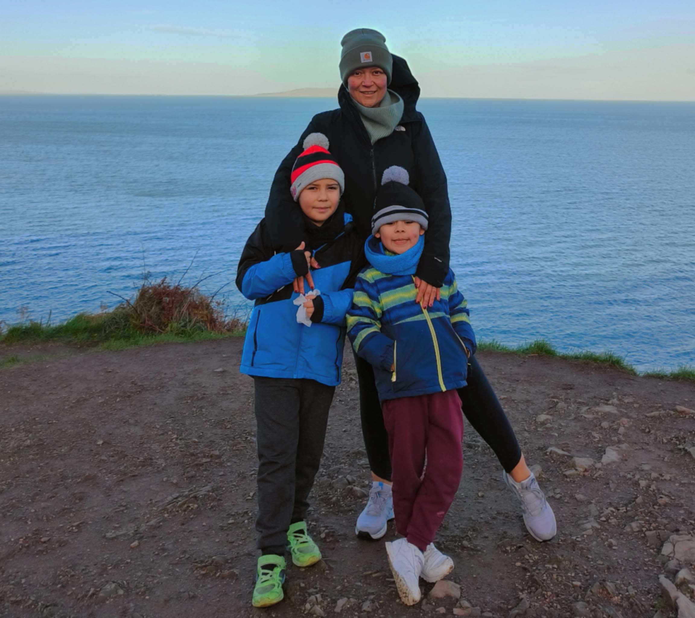 Marianna and her children at sea